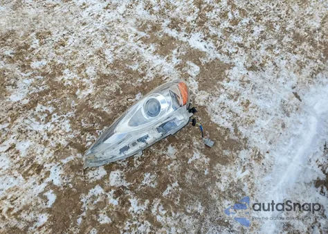 2016 Toyota Prius C z USA, uszkodzony, nr VIN JTDKDTB35G1139664